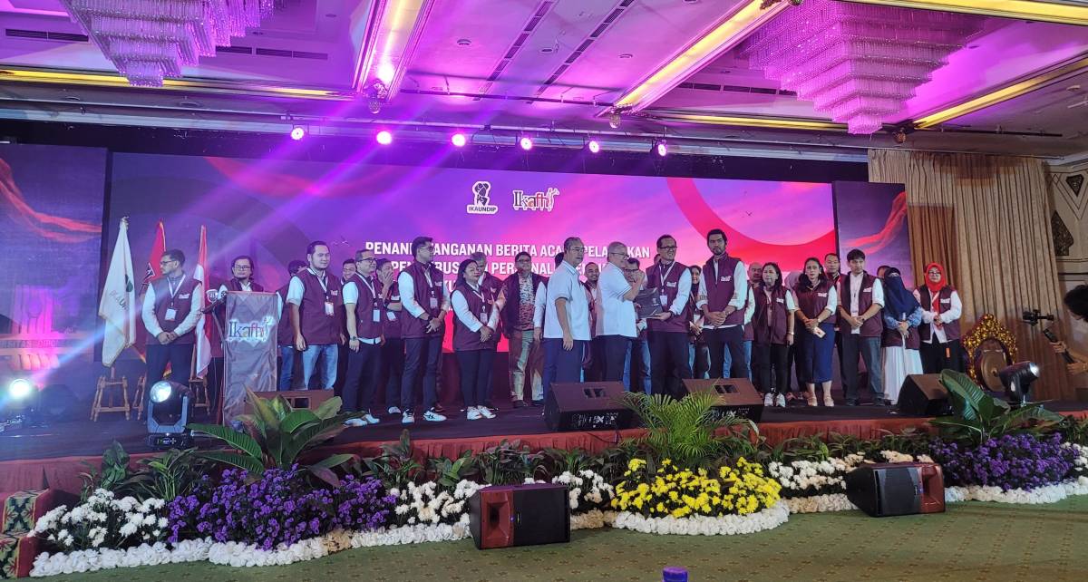 Ketua Umum IKAFH UNDIP: Penanganan Kasus Terhadap 3 Mahasiswa UNDIP dapat Diselesaikan Melalui Restorative  Justice